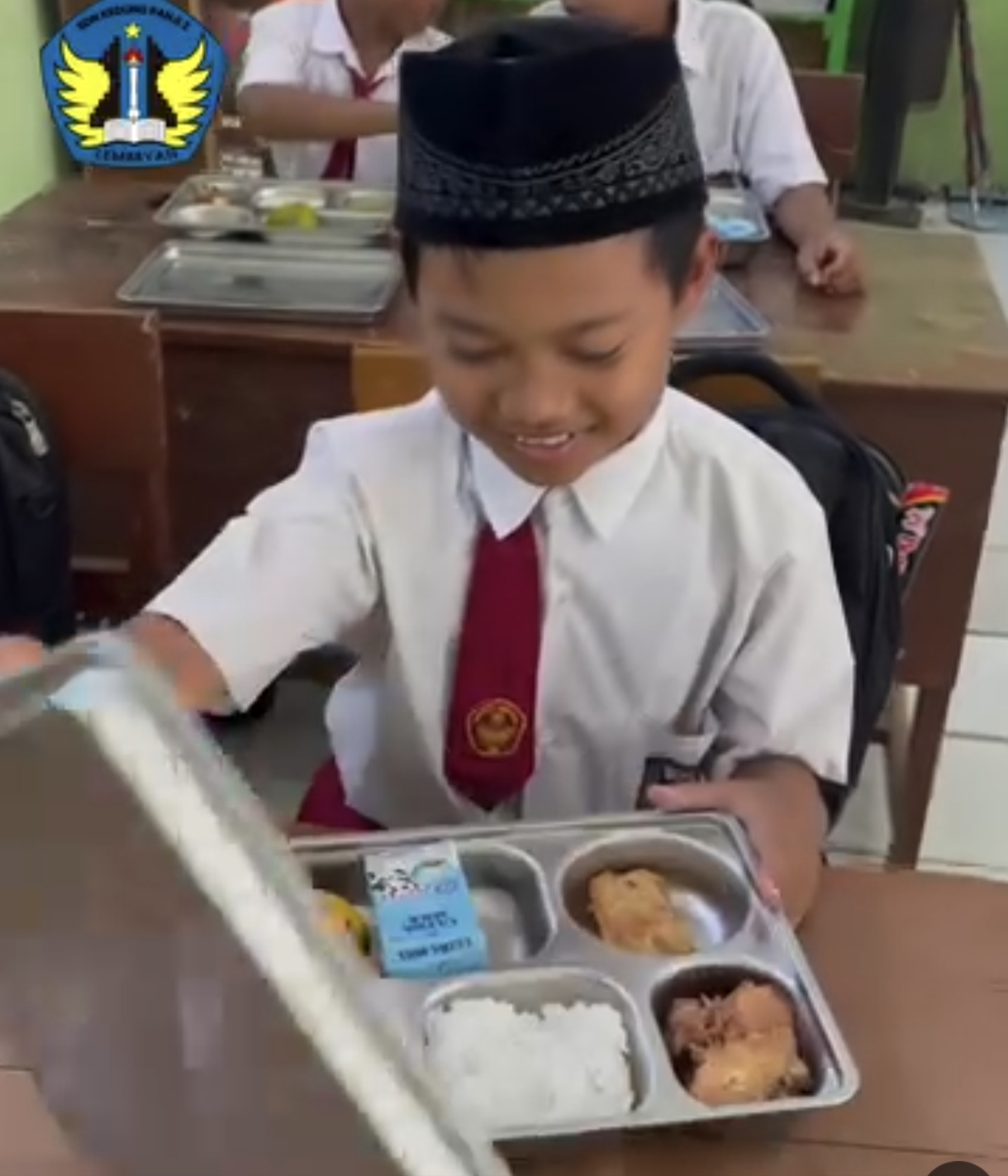 MBG DI SEKOLAH DESA KEDUNGPANJI